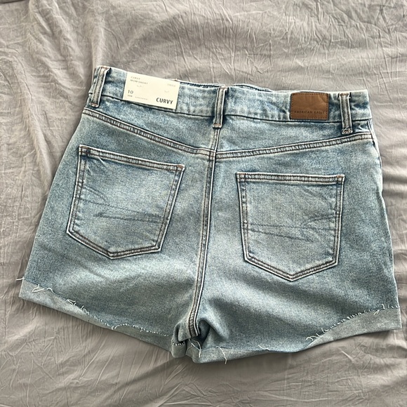 Jean Shorts - Picture 2 of 4